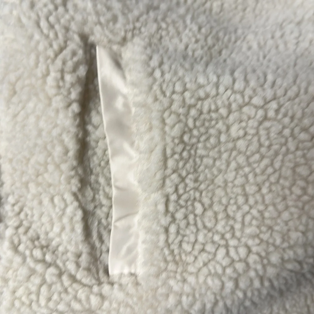 Art Class, Med -8/10, Super Soft Sherpa Fleece Jacket, half Zip, hooded, pockets